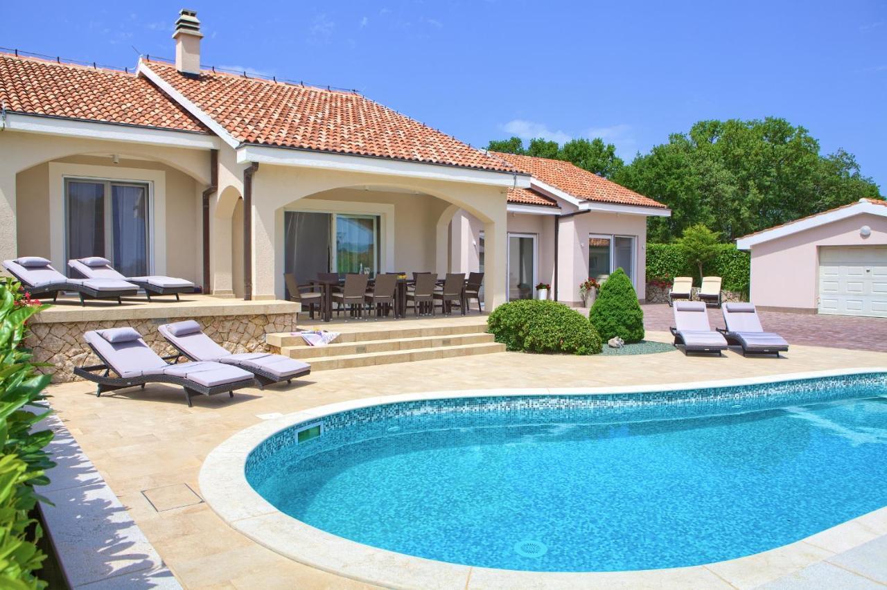 Villa Gardena Vrh  Dış mekan fotoğraf