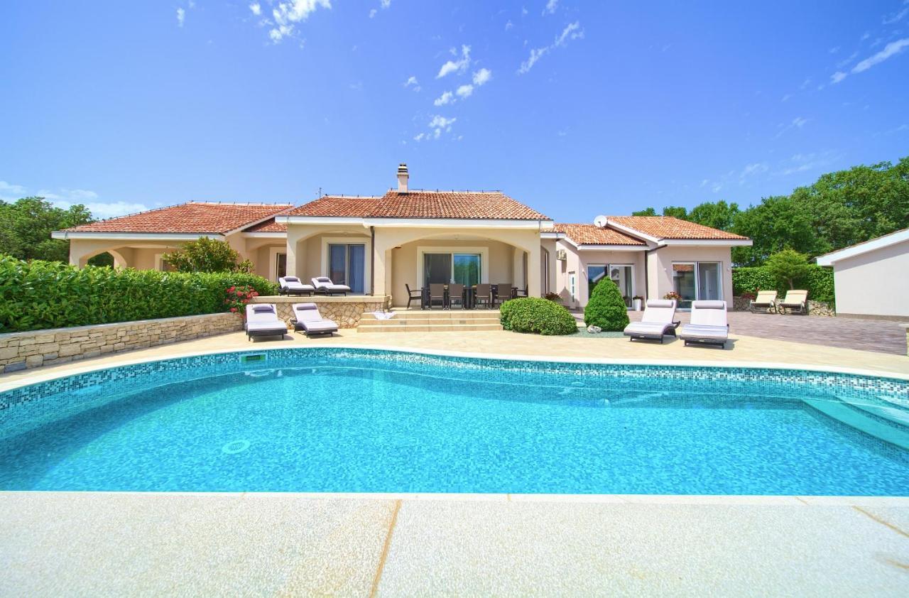 Villa Gardena Vrh  Dış mekan fotoğraf
