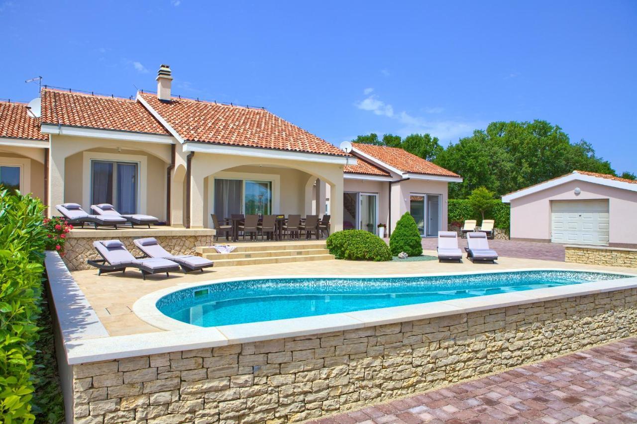 Villa Gardena Vrh  Dış mekan fotoğraf